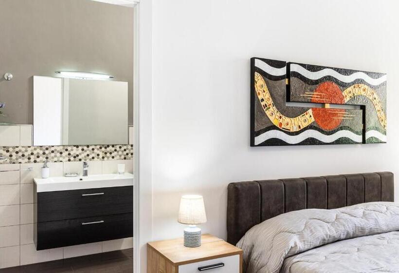 تختخواب و صبحانه Le Torrette Rooms And Apartments