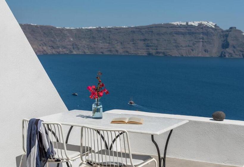 هتل Chelidonia Luxury Suites