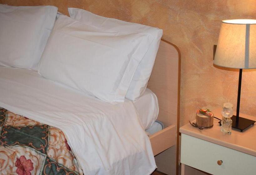 فندق Hostel Il Tetto