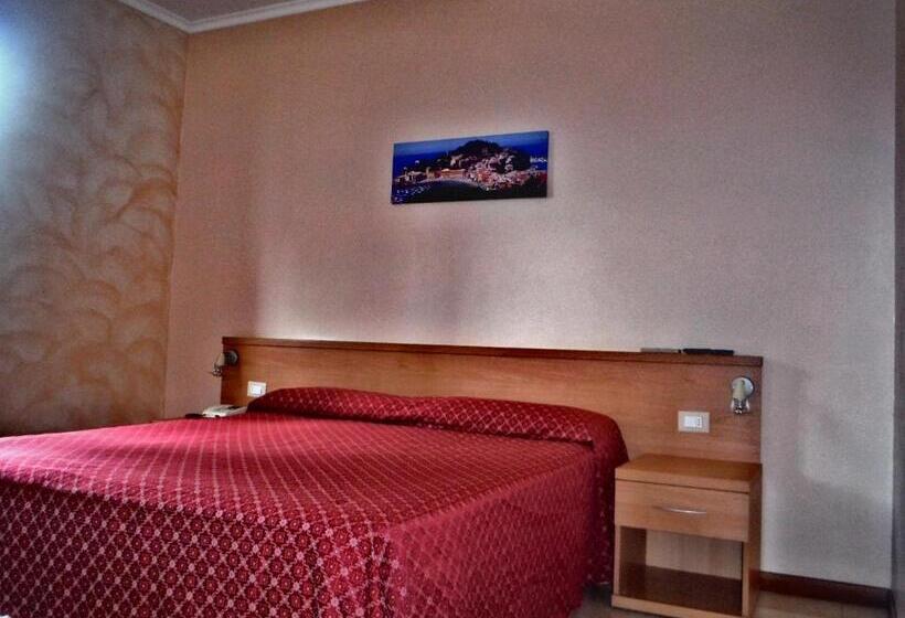 فندق Villa Flora