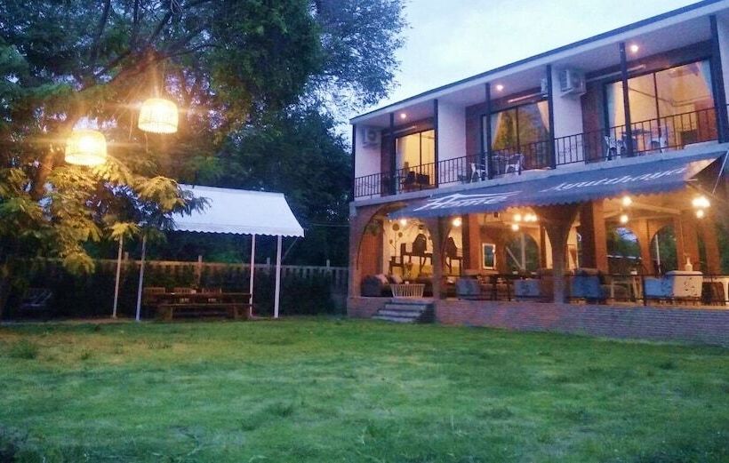 پانسیون Home Ayutthaya