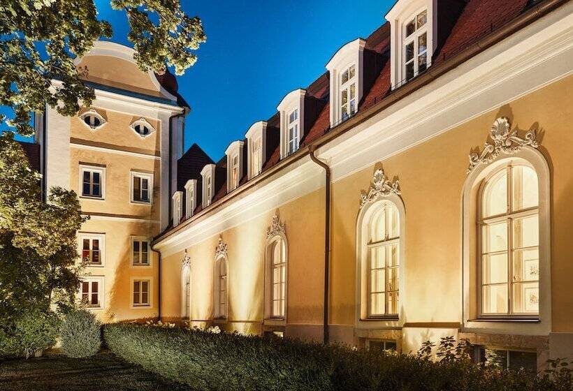 فندق Château Bela