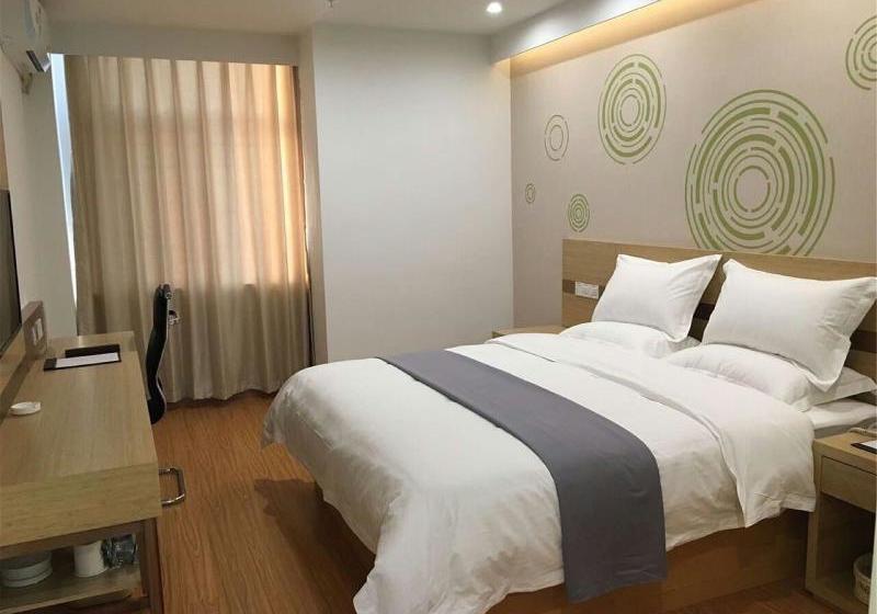 Отель Greentree Inn Tieling Highway Business