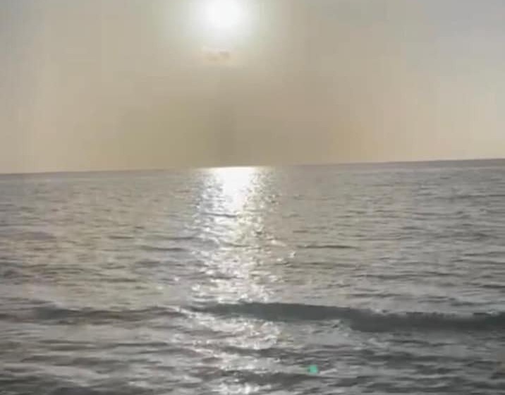 בית מלון כפרי Silver Sands Beach Resort