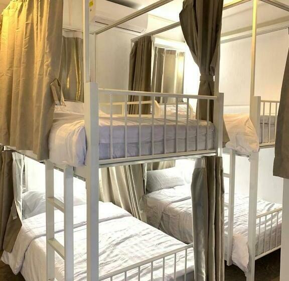 Tt Hostel