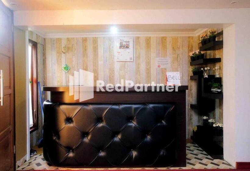 هتل Guest House Bibong Makassar Mitra Reddoorz