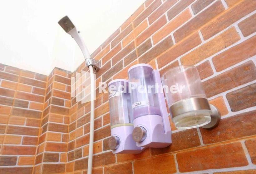 هتل Guest House Bibong Makassar Mitra Reddoorz