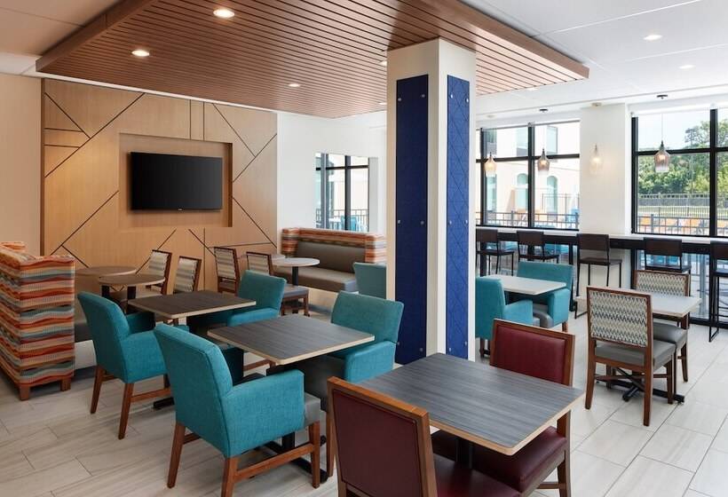 בית מלון כפרי Holiday Inn Express & Suites Gulf Breeze   Pensacola Area, An Ihg