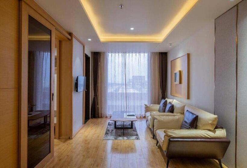 Отель Sarovar Portico Morbi