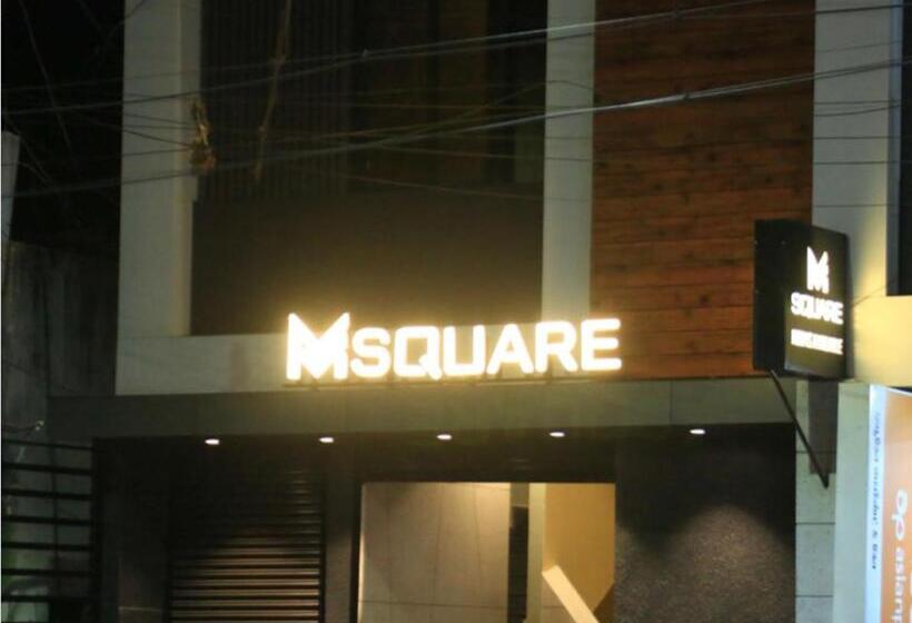 הוסטל M Square