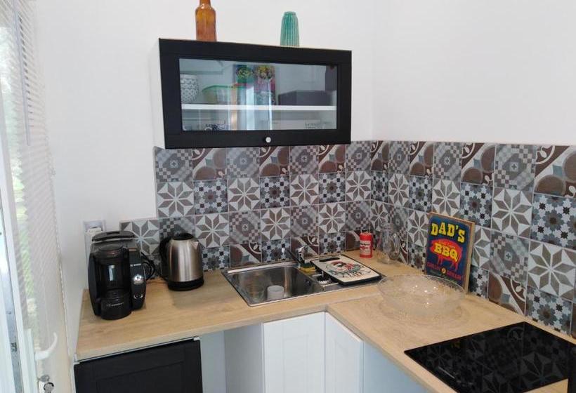 Bed and Breakfast Le Chalet Du Bord De L'eau
