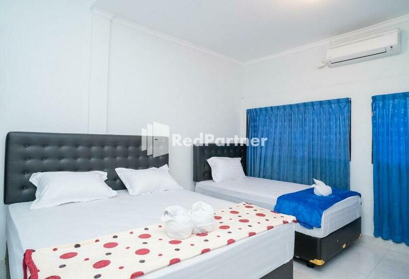 Отель Pondok Wangi Syariah Redpartner Near Ambarukmo Plaza Yogyakarta