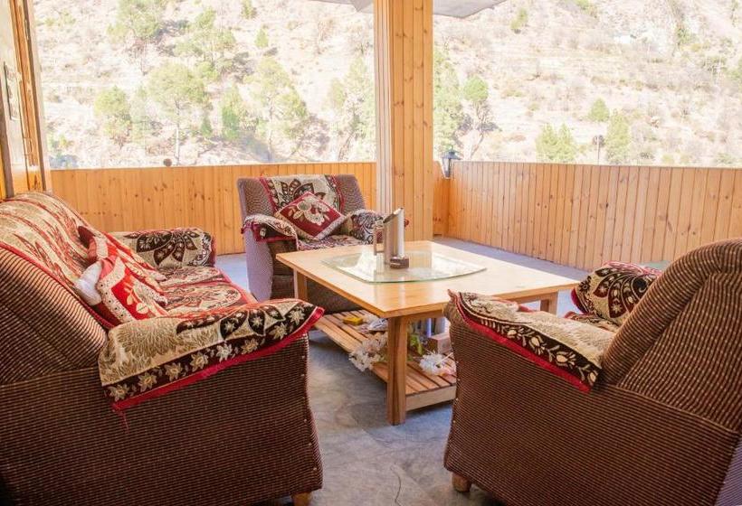 Mazel Tov Hostel Tirthan