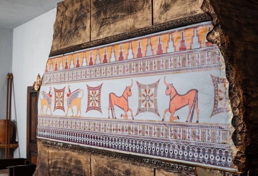 پانسیون Etiuni The Forgotten Kingdom