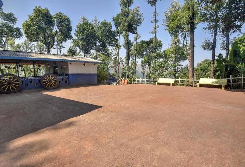 펜션 Oyo 78682 Silver Clouds Home Stay