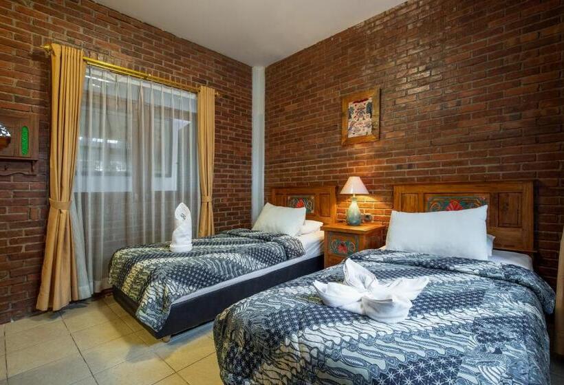 پانسیون Sekararum Butik Syariah Guesthouse