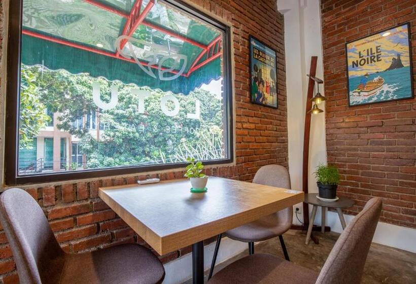 پانسیون Sekararum Butik Syariah Guesthouse