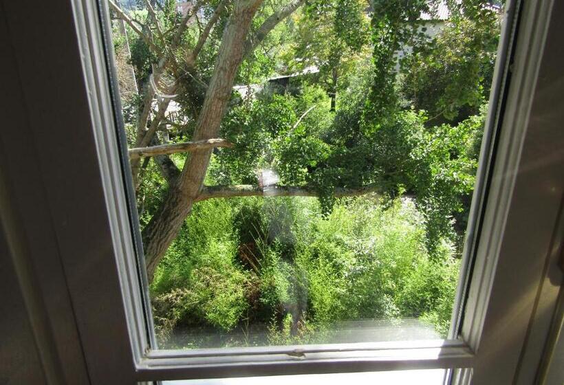 هتل Hostería Señorío De Bizkaia