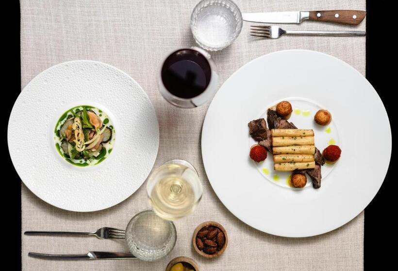 Boutique Hotel & Restaurant Frenchie