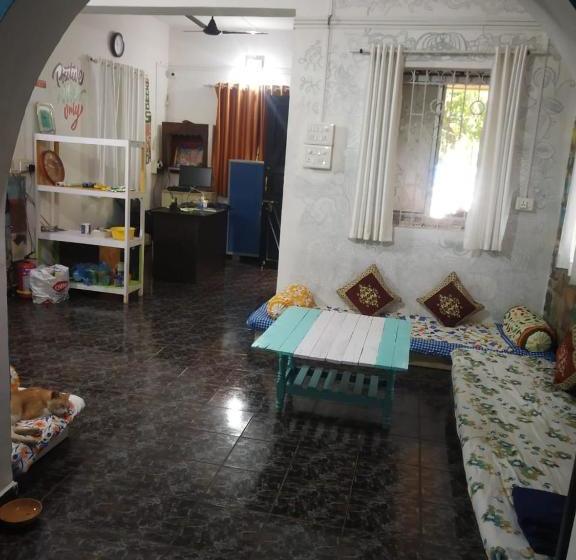 Goanvibes Hostel