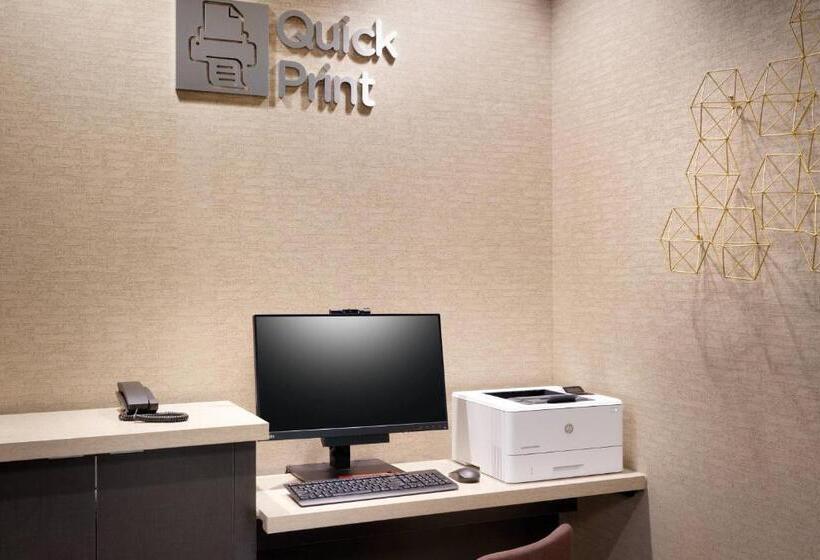 فندق Courtyard By Marriott Atlanta Duluth Downtown