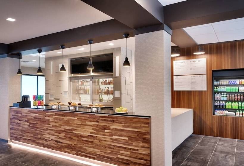 فندق Courtyard By Marriott Atlanta Duluth Downtown