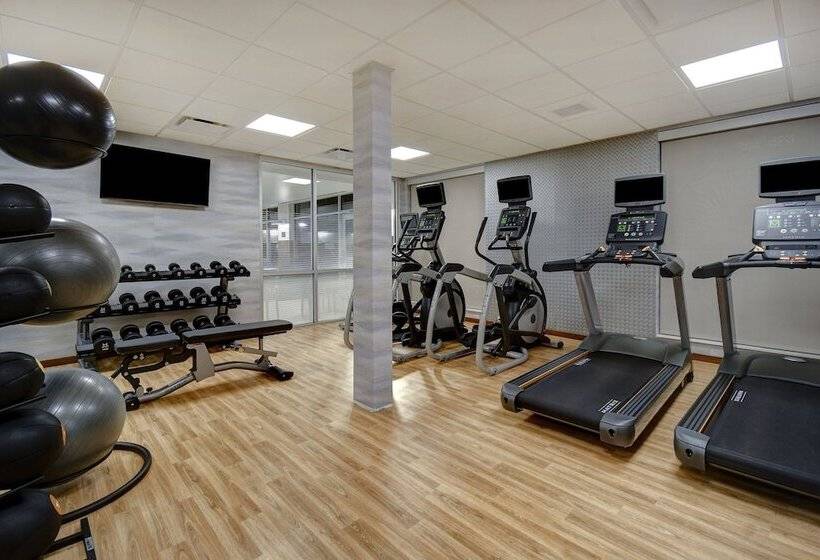 هتل Fairfield By Marriott Inn & Suites Grand Rapids Wyoming