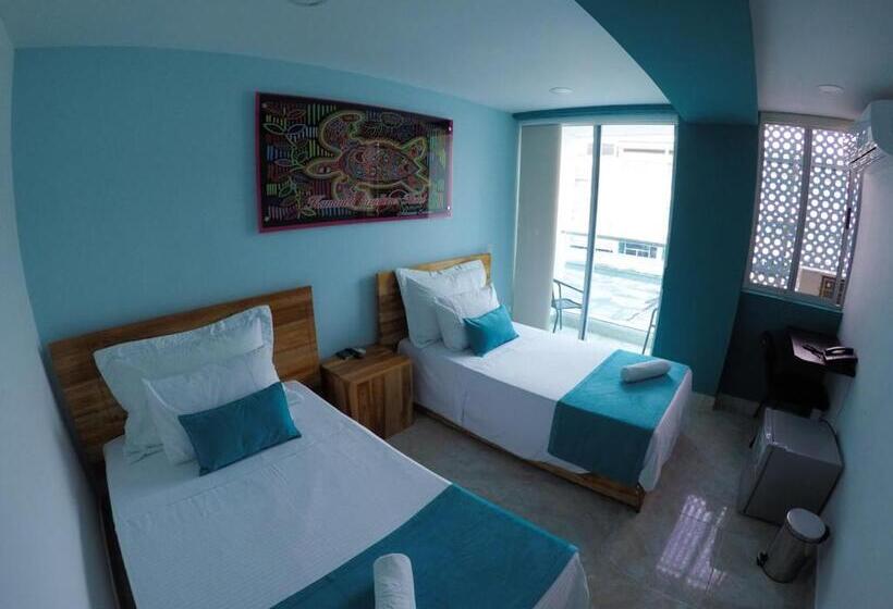 هتل Kamaleb Farallones