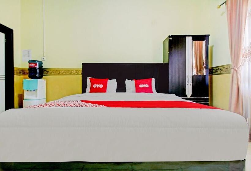 هتل Oyo 90307 Fj Alfaeyza Kost