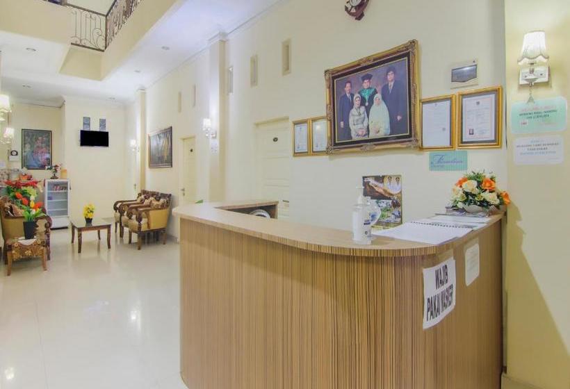 בית מלון כפרי Oyo 90327  Faradisa Syariah