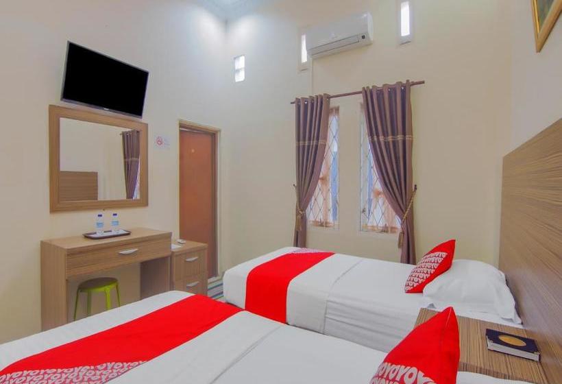 בית מלון כפרי Oyo 90327  Faradisa Syariah