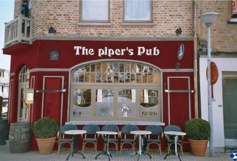 민박 The Pipers