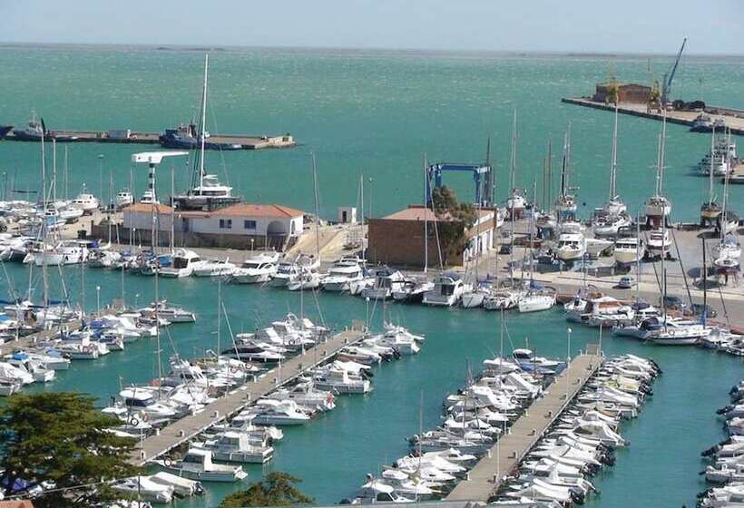 هتل Del Port