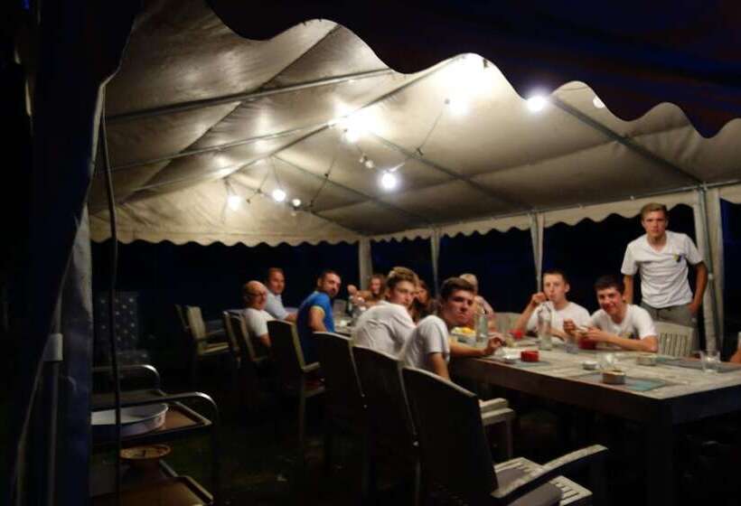 Отель Elckerlyck Inn