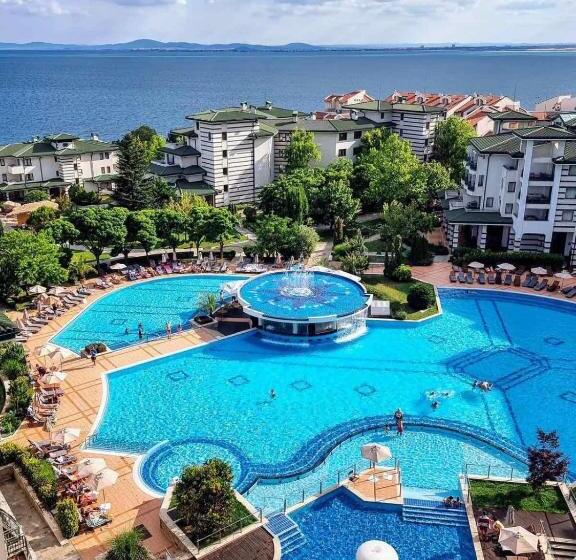 هتل Emerald Beach Resort & Spa
