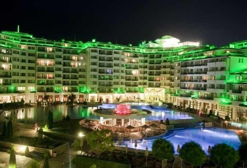 هتل Emerald Beach Resort & Spa