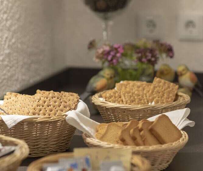 Отель Krone