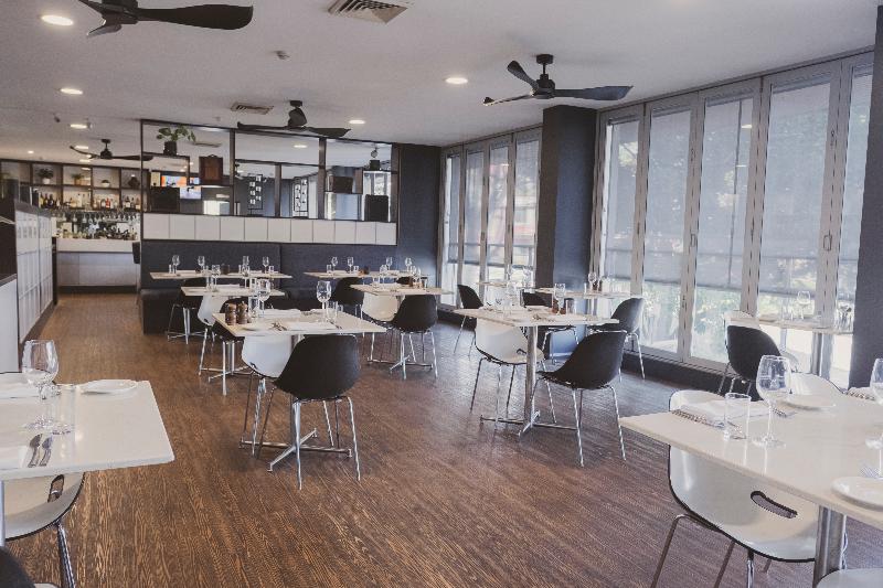 هتل Mercure Centro Port Macquarie