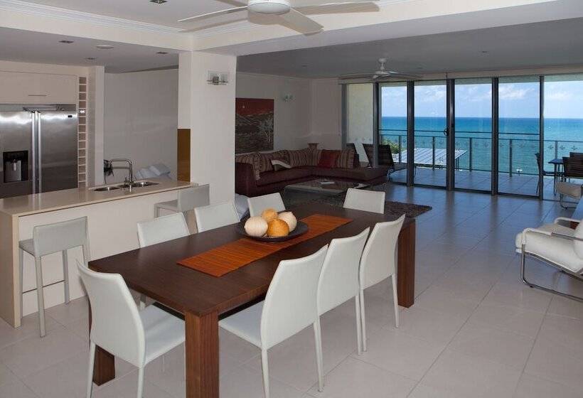Vue Apartments Trinity Beach