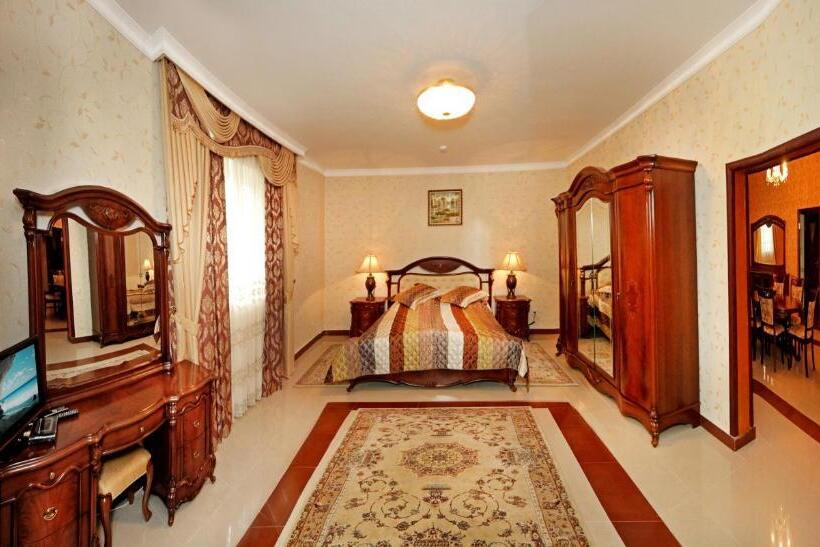 Hotel гранд алексік