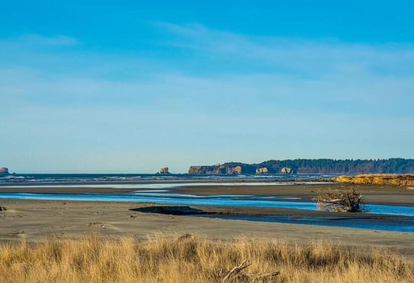 فندق Hi Tide Resort