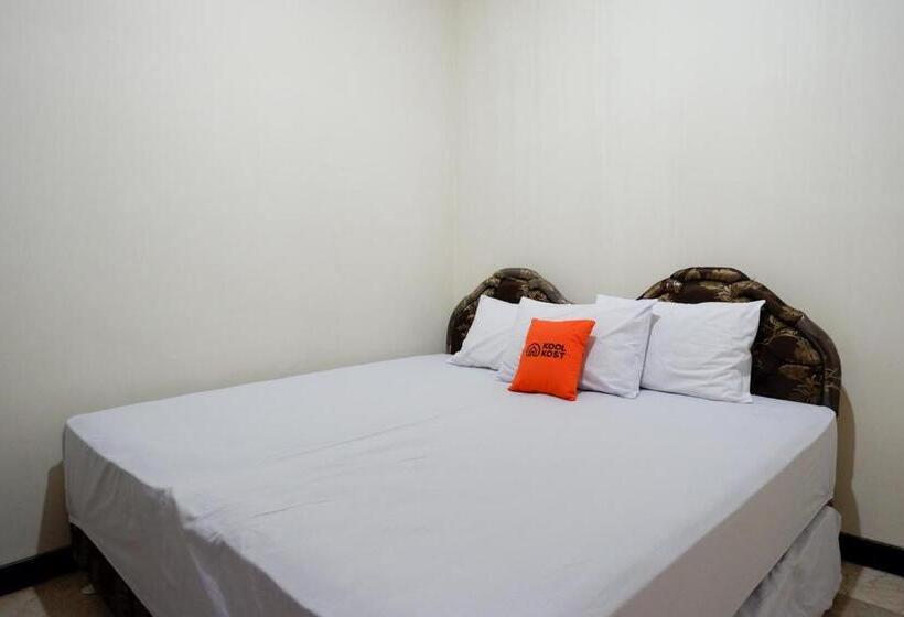 هتل Koolkost Near Kawasan Simpang Lima Semarang