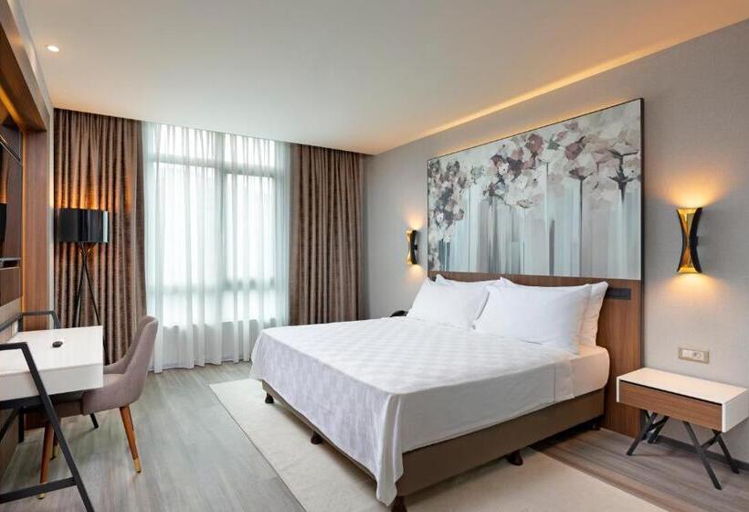 Отель Limak Skopje Luxury