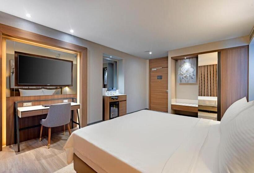 Отель Limak Skopje Luxury