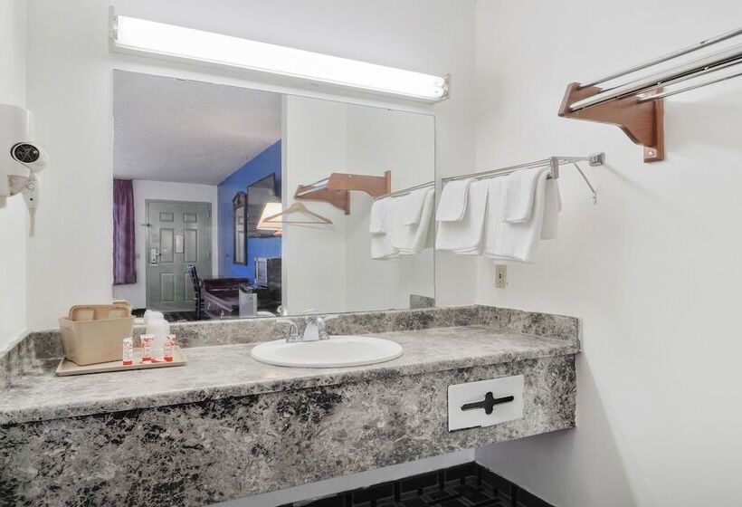 فندق Lonestar Inn And Suites By Oyo  Erick, Ok