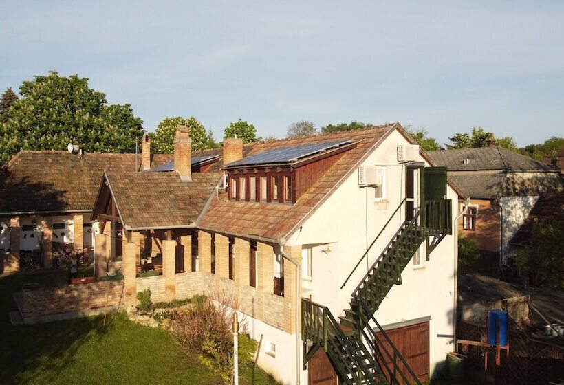 بنسيون Wine And Relax In Wineregion 1751