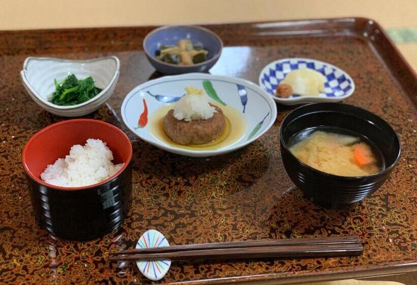 Ryokan 宿坊 端場坊|temple Hotel Habanobo
