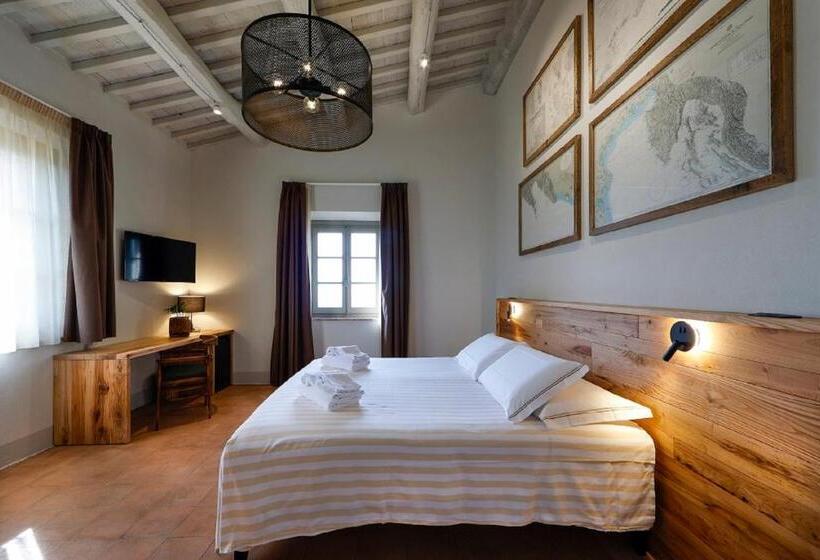 فندق Agriturismo Podere L'aione