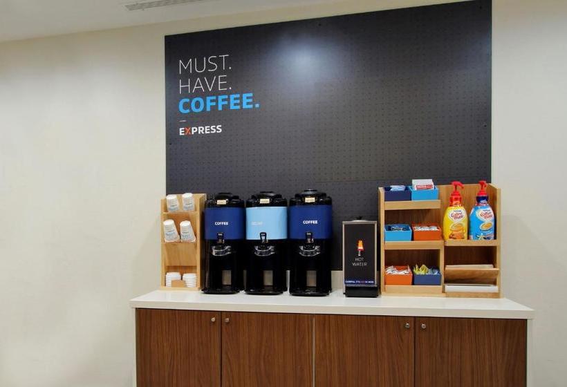 호텔 Holiday Inn Express & Suites Deer Park, An Ihg