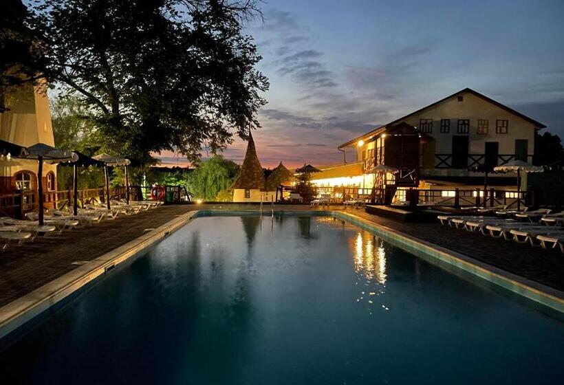 Mayak Resort